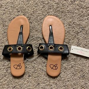 NWT - Black sandals
